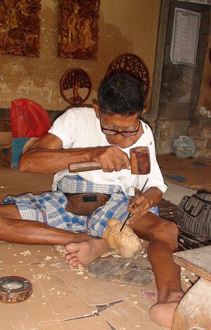 Woodcarver 03.jpg