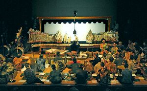 Wayang kulit performance 02.jpg